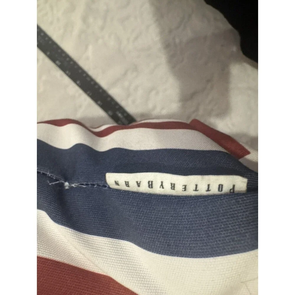 Pottery Barn Outdoor Flag Border 22